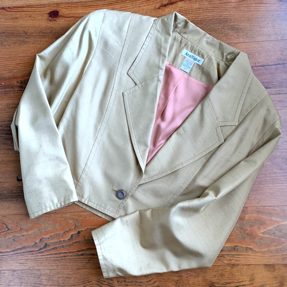 VTG Ann Taylor 100% Silk Cropped Jacket